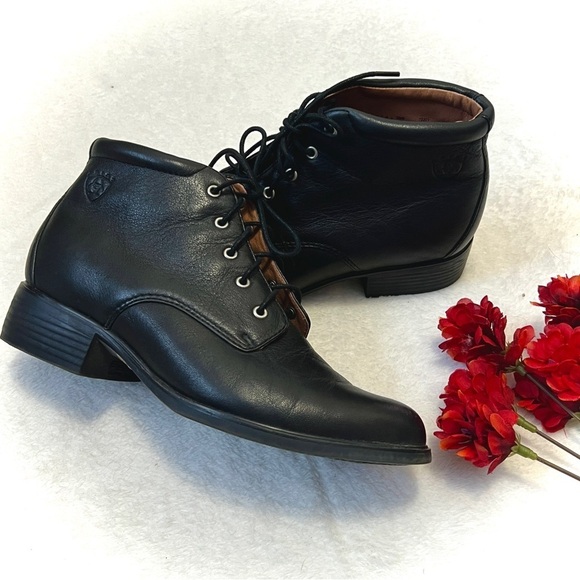 Ariat Shoes - ARIAT Josie Kiltie Leather Riding Ankle Boots - Size 6.5